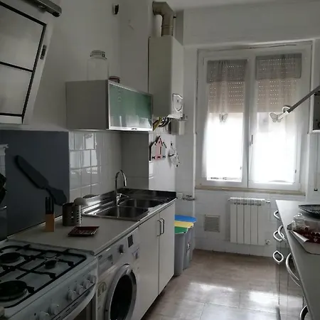Sapri81 Apartment La Spezia